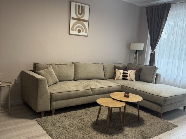 Дава се под наем Четиристаен апартамент в Варна, Генералите - 90 кв.м за 997.05 € - Снимка #1