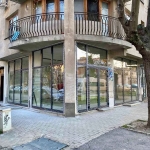 Дава се под наем Магазин в София, Център - 62 кв.м за 1196.97 € - Снимка #1