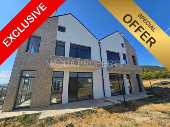 Къща в Свети Влас - 208 кв.м за 513 €/кв.м - Снимка #1