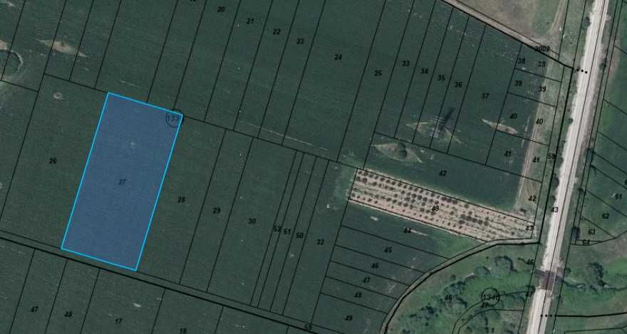 Земеделски имот в София, Требич -  кв.м за 1273 €/дка - Снимка #1