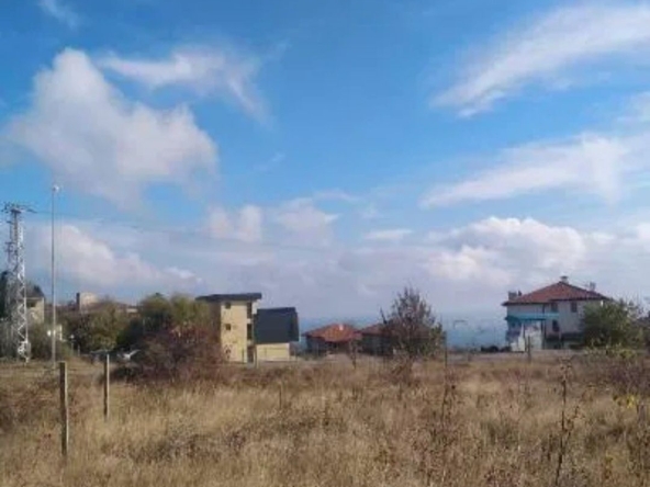 Парцел в Варна, Галата - 1700 кв.м за 62 €/кв.м - Снимка #1