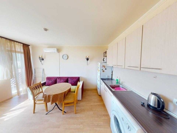 Двустаен апартамент в к.к. Елените - 53 кв.м за 760 €/кв.м - Снимка #1