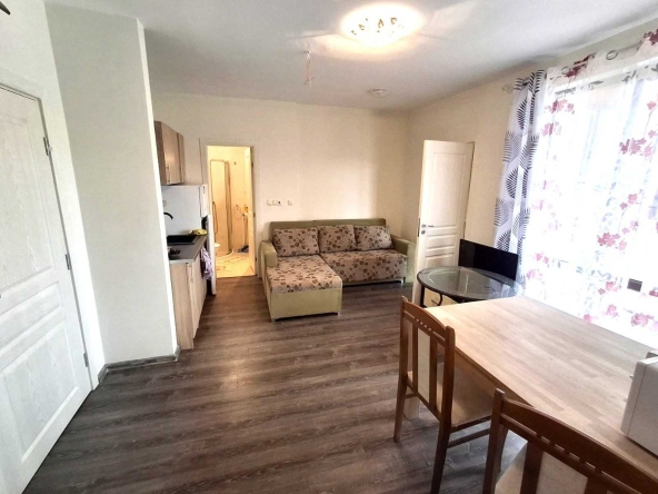 Тристаен апартамент в к.к. Слънчев бряг - 71 кв.м за 826 €/кв.м - Снимка #1