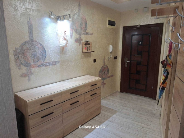 Двустаен апартамент в Хасково, Болярово - 91 кв.м за 841 €/кв.м - Снимка #1