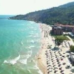 Хотел в Генерал Тошево - 2000 кв.м за 765 €/кв.м - Снимка #1