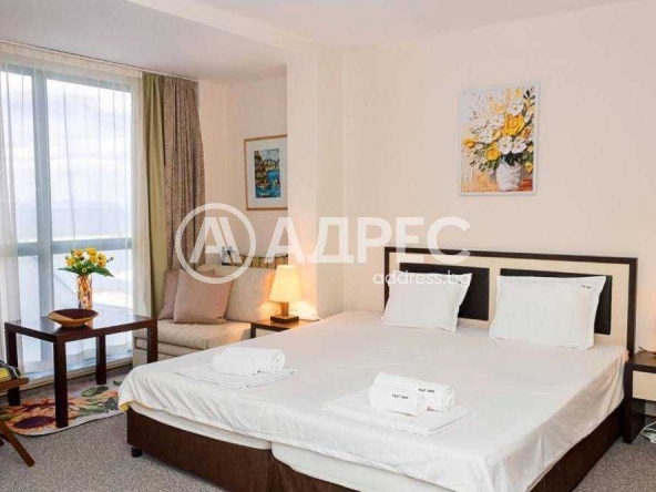 Едностаен апартамент в к.к. Златни пясъци - 49 кв.м за 1386 €/кв.м - Снимка #1