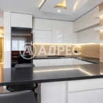 Мезонет в Варна, Червен площад - 119 кв.м за 2774 €/кв.м - Снимка #1