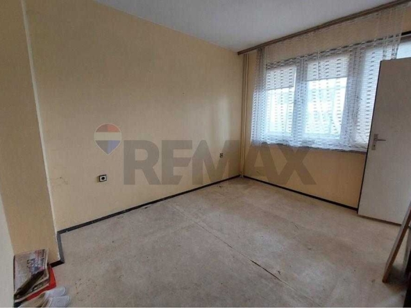 Тристаен апартамент в Добрич, Добротица - Варненска - 97 кв.м за 1083 €/кв.м - Снимка #1
