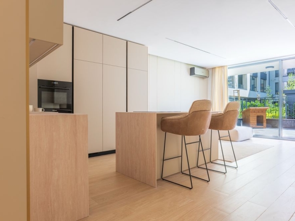Тристаен апартамент в София, Хладилника - 121 кв.м за 3711 €/кв.м - Снимка #1