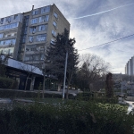 Тристаен апартамент в Разград, Център - 65 кв.м за 1631 €/кв.м - Снимка #1