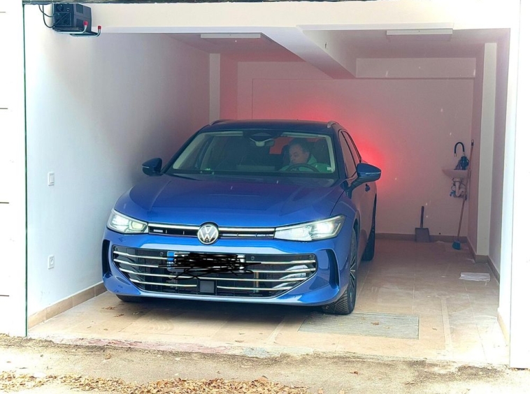 Дава се под наем Гараж / Паркомясто в София, Банишора - 21 кв.м за 180 € - Снимка #1