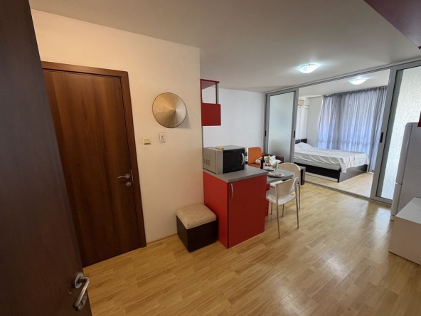 Едностаен апартамент в Несебър - 54 кв.м за 1519 €/кв.м - Снимка #1