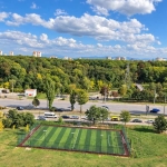 Дава се под наем Тристаен апартамент в София, Люлин 10 - 96 кв.м за 700 € - Снимка #1