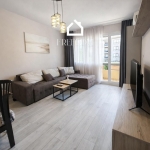 Дава се под наем Тристаен апартамент в Варна, Левски - 86 кв.м за 700 € - Снимка #1