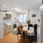 Четиристаен апартамент в Бургас, Лазур - 107 кв.м за 2477 €/кв.м - Снимка #1