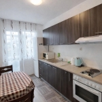 Дава се под наем Тристаен апартамент в Варна, Център - 75 кв.м за 550 € - Снимка #1