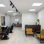 Дава се под наем Магазин в Пловдив, Център - 100 кв.м за 800 € - Снимка #1