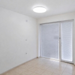 Дава се под наем Офис в Варна, Колхозен пазар - 30 кв.м за 320 € - Снимка #1