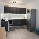 Дава се под наем Тристаен апартамент в Варна, Чайка - 70 кв.м за 700 € - Снимка #1