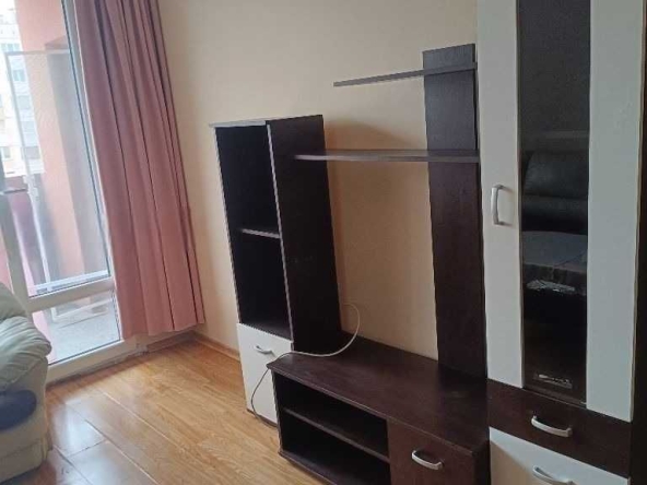Дава се под наем Двустаен апартамент в София, Център - 45 кв.м за 450 € - Снимка #1