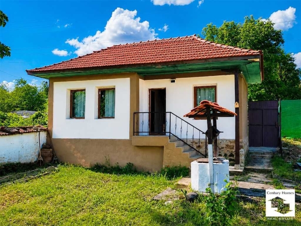 Къща в с. Гърдевци, Област Велико Търново - 32 кв.м за 1625 €/кв.м - Снимка #1