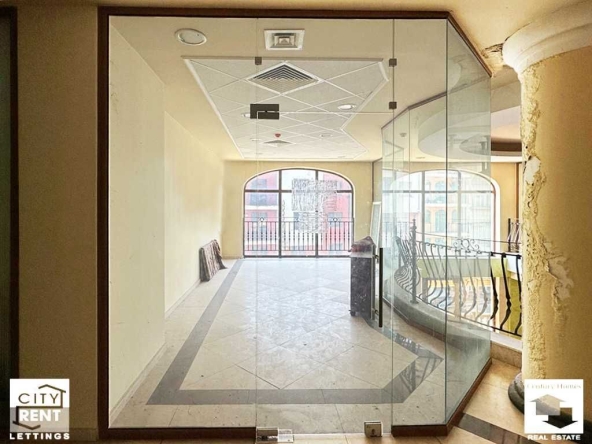 Дава се под наем Офис в Велико Търново, Център - 25 кв.м за 150 € - Снимка #1