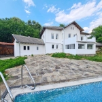 Къща в с. Ритя, Област Габрово - 250 кв.м за 620 €/кв.м - Снимка #1