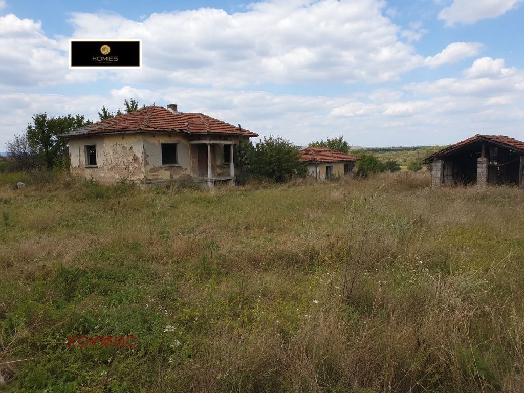 Парцел в с. Марково, Област Стара Загора - 4600 кв.м за 6 €/кв.м - Снимка #1