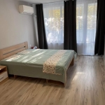 Дава се под наем Двустаен апартамент в Бургас, Лазур - 55 кв.м за 600 € - Снимка #1