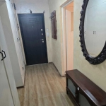 Дава се под наем Тристаен апартамент в Търговище, Изток 1 - 90 кв.м за 330 € - Снимка #1