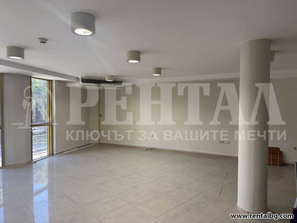 Дава се под наем Офис в Пловдив, Център - 96 кв.м за 530 € - Снимка #1
