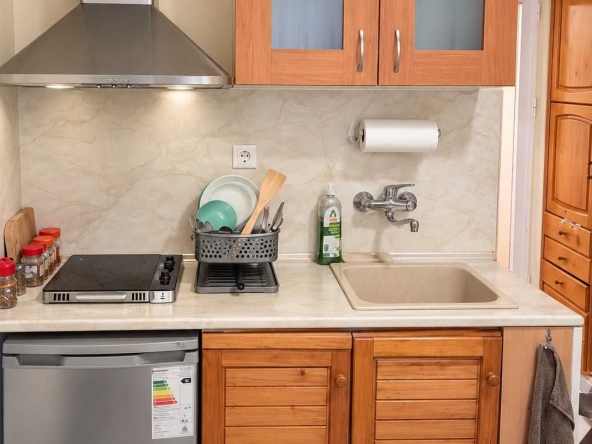 Дава се под наем Едностаен апартамент в Пловдив, Мараша - 30 кв.м за 220 € - Снимка #1