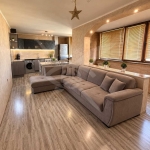 Тристаен апартамент в Стара Загора, Център - 97 кв.м за 1702 €/кв.м - Снимка #1