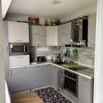 Тристаен апартамент в Търговище, Център - 85 кв.м за 1236 €/кв.м - Снимка #1