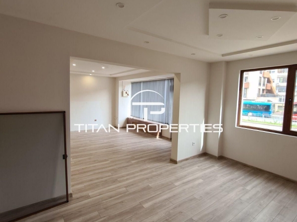 Тристаен апартамент в Пловдив, Кършияка - 80 кв.м за 1925 €/кв.м - Снимка #1