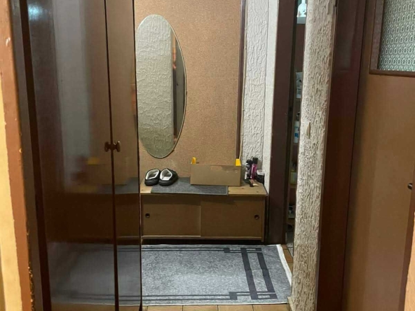 Дава се под наем Двустаен апартамент в Казанлък - 67 кв.м за 200 € - Снимка #1