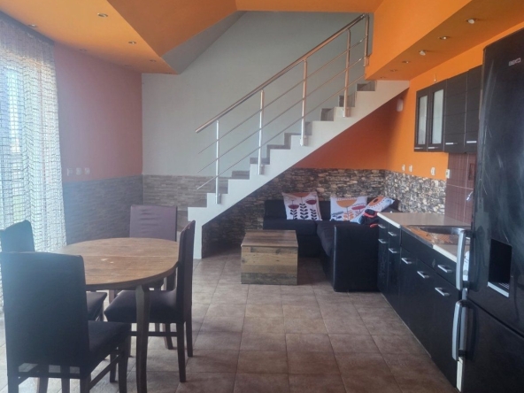 Мезонет в Пазарджик, Руски - 90 кв.м за 1589 €/кв.м - Снимка #1