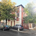Дава се под наем Магазин в Казанлък - 390 кв.м за 800 € - Снимка #1