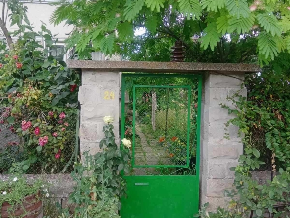 Къща в Варна, Окръжна болница - 130 кв.м за 424 €/кв.м - Снимка #1