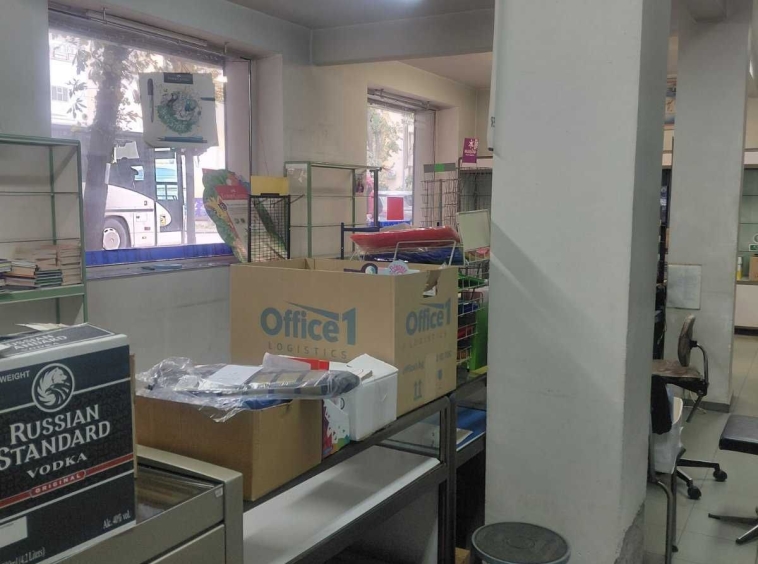 Дава се под наем Магазин в Стара Загора, Център - 86 кв.м за 700 € - Снимка #1