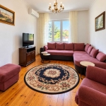 Дава се под наем Тристаен апартамент в София, Редута - 120 кв.м за 989 € - Снимка #1