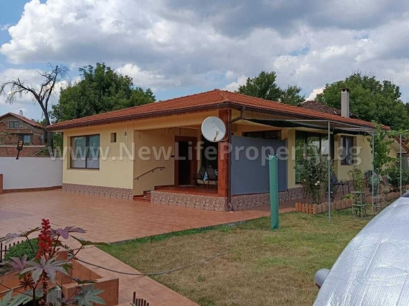 Къща в с. Факия, Област Бургас - 108 кв.м за 1436 €/кв.м - Снимка #1