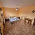 Дава се под наем Ателие в Русе, Хъшове - 33 кв.м за 200 € - Снимка #1