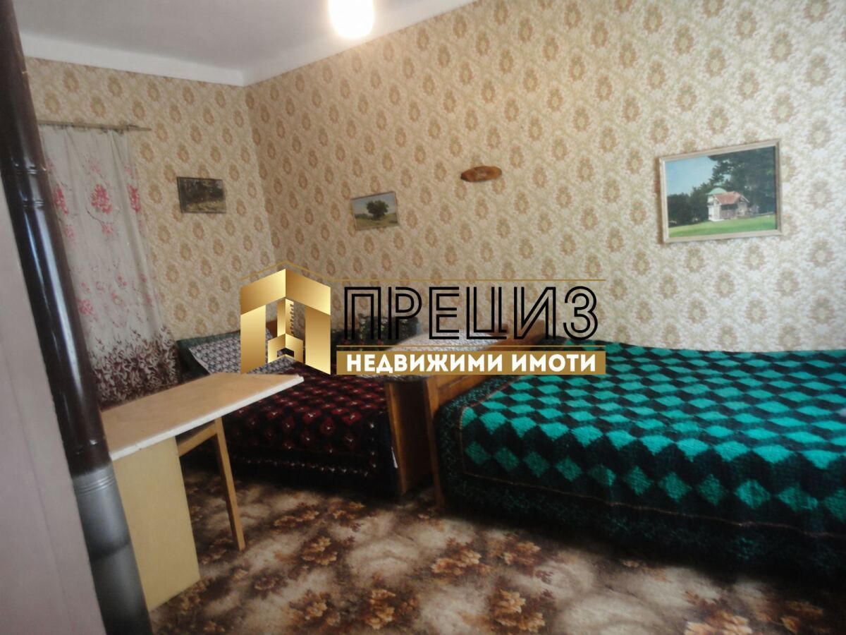 Къща в с. Мировци, Област Шумен - 80 кв.м за 275 €/кв.м - Снимка #1