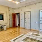 Дава се под наем Двустаен апартамент в София, Хиподрума - 65 кв.м за 600 € - Снимка #1