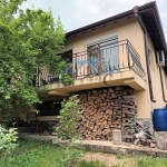 Къща в с. Горен чифлик, Област Варна - 130 кв.м за 1231 €/кв.м - Снимка #1
