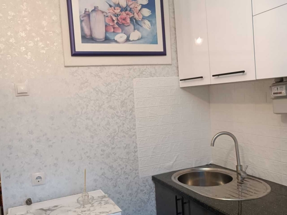 Дава се под наем Едностаен апартамент в София, Редута - 42 кв.м за 350 € - Снимка #1