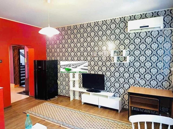Дава се под наем Двустаен апартамент в Пловдив, Център - 60 кв.м за 550 € - Снимка #1