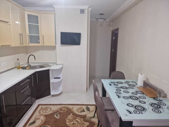 Дава се под наем Двустаен апартамент в София, Младост 1 - 67 кв.м за 399 € - Снимка #1