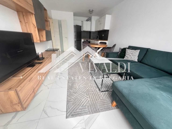 Двустаен апартамент в к.к. Св.Св. Константин и Елена - 78 кв.м за 2911 €/кв.м - Снимка #1